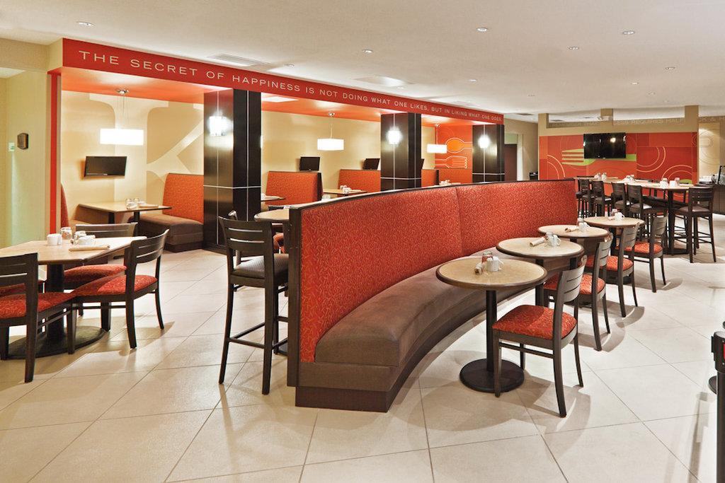 Holiday Inn Oklahoma City Airport By Ihg Exterior foto